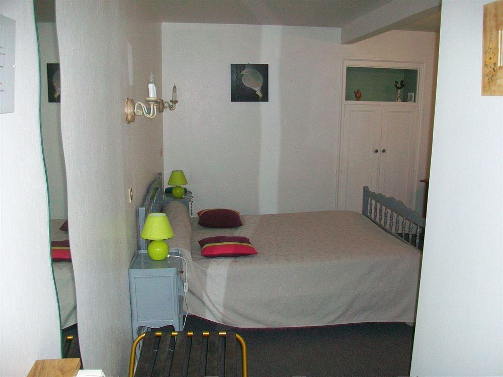 Hotel A Notre Dame La Châtre Kültér fotó