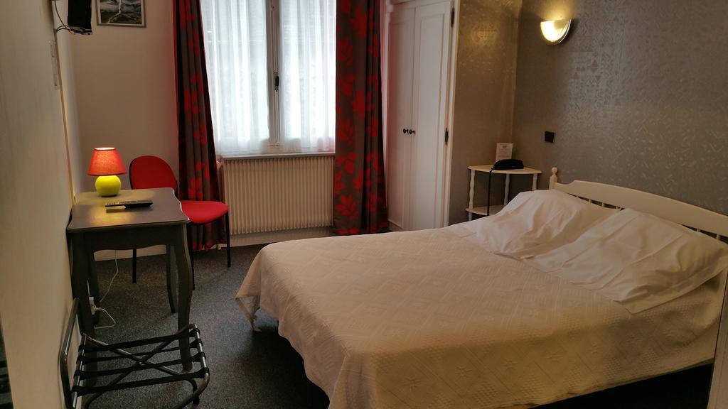 Hotel A Notre Dame La Châtre Kültér fotó